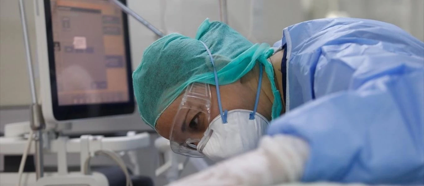 Ελπίδα για τους βαριά ασθενείς με κορωνοϊό: Πειραματικό φάρμακο σταματά «σχεδόν ολοκληρωτικά» τα συμπτώματα